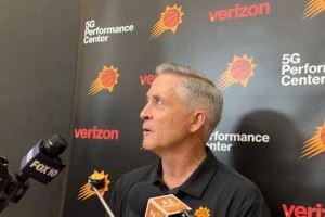 太阳GM：对全新球队感到满意 我们能打出更快的节奏防守能更棒