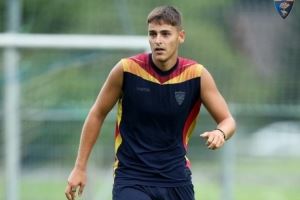 官方：尤文图斯U23续租莱切20岁中场法蒂坎蒂，含买断选项