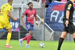 罗马诺：阿森纳接洽了雷恩后卫雅奎特，以备津琴科或基维奥尔离队