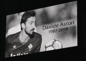 米体：阿斯托里医生两次漏诊未检查球员心脏，被判一年