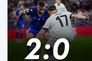 德国队史第二次世预赛净负至少2球，2001年主场1-5惨败英格兰