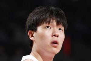 教杨瀚森希伯来语？阿夫迪亚：我会配合他的情况 先帮他学好英语