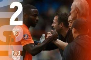 足球报：玉昆两球完胜津门虎完成双杀，体现保级成功后的求胜欲