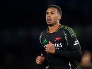 枪手两将，自上赛季欧冠对抗成功率榜：加布里埃尔、斯凯利前二