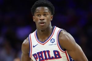 首秀34分！埃奇库姆：我曾祈祷能进入并留NBA 这超出了我的预期