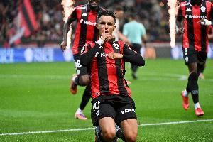 近5场6球!法媒:多特有意引进尼斯前锋索菲亚纳-迪奥普