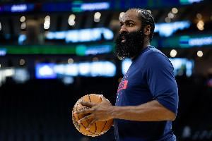 船记:没小卡但快船打得很努力 若想赢必须减少不必要的失误