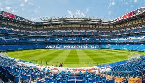 马卡报：皇马俱乐部将提交2025-26赛季的12.48亿欧创纪录预算收入图片